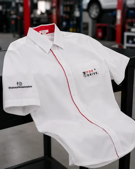 Uniformes Lórica para a For Drive